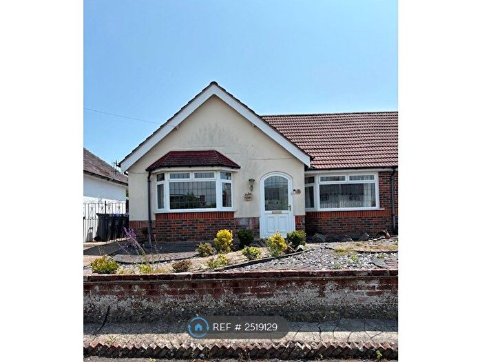 2 Bedroom Bungalow To Rent In Cokeham Lane, Sompting, BN15