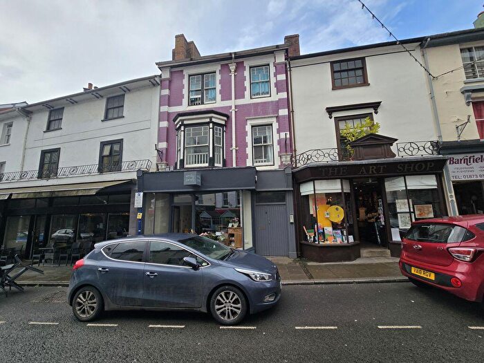 2 Bedroom Flat To Rent In Cross Street, Abergavenny, NP7