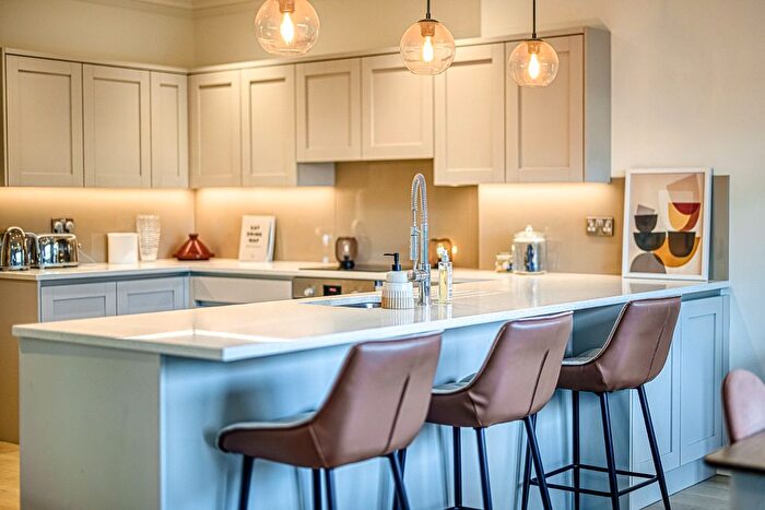 4 Bedroom Semi-Detached House For Sale In New Garrison Road, Shoeburyness, Essex, SS3