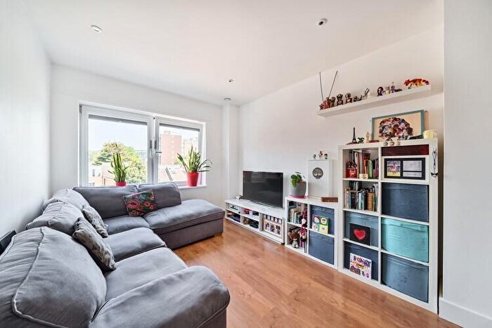 1 Bedroom Flat For Sale In River Heights, Tottenham, London, N17