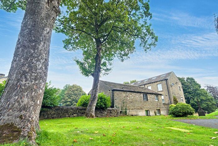 1 Bedroom Flat For Sale In St. Philips Court, Huddersfield, West Yorkshire, HD3