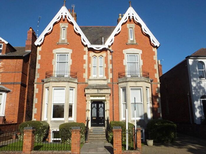 1 Bedroom Apartment To Rent In Station Road, Kenilworth, CV8