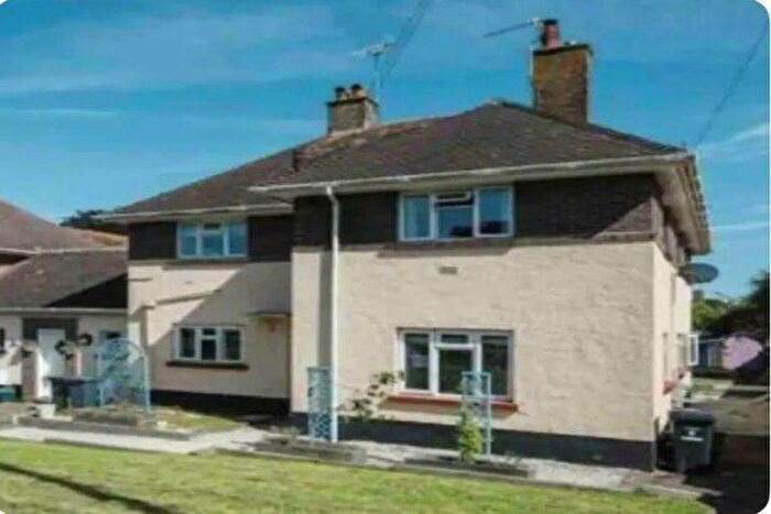 2 Bedroom Flat To Rent In Moormead, Budleigh Salterton, EX9