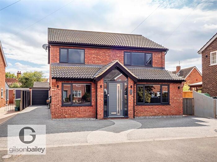 5 Bedroom Detached House For Sale In Wells Close, Hainford, NR10