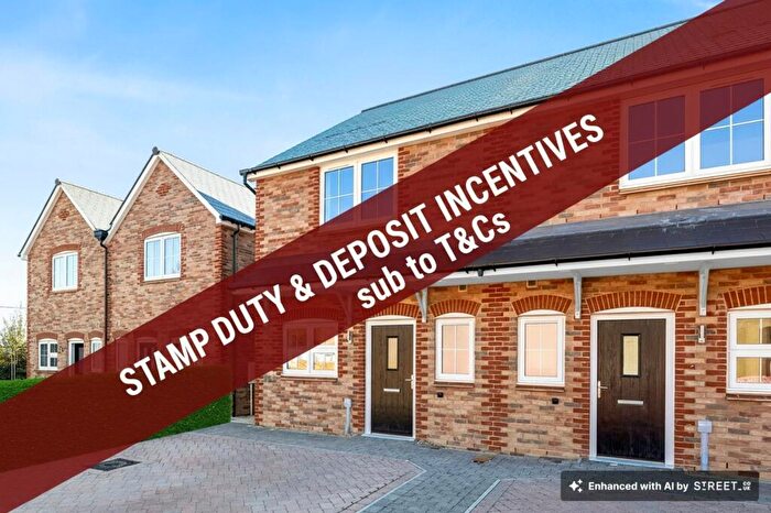 2 Bedroom House For Sale In Oak Park Place, Goldbridge Road, BN8