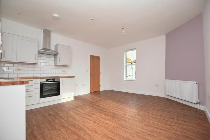 2 Bedroom Maisonette To Rent In St. Werburghs Park, Bristol, BS2
