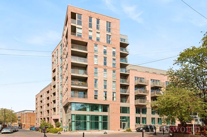 1 Bedroom Flat For Sale In Goodwood Road, London, SE14