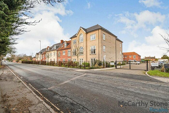 1 Bedroom Apartment For Sale In Louis Arthur Court, - New Road, North Walsham, Norfolk, NR28