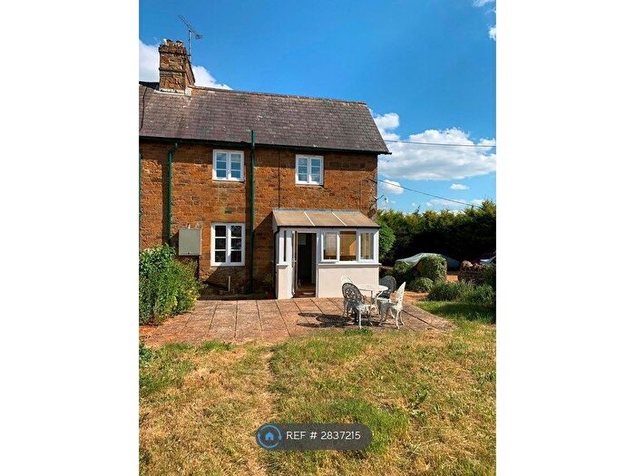 3 Bedroom Semi Detached House To Rent In Greensground Cottages, Banbury, OX15