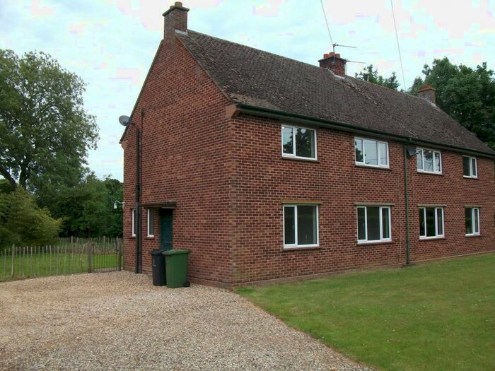 3 Bedroom House To Rent In North Farm Cottage, Northend, Snetterton, NR16