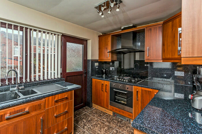 2 Bedroom Detached House To Rent In Spring Street, Rotherham, S65