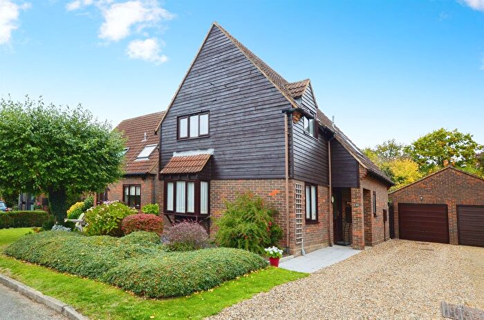 4 Bedroom Detached House For Sale In Old Orchard, Park Street, St. Albans, AL2