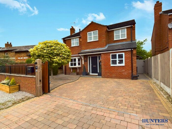4 Bedroom Detached House For Sale In Spen Lane, Holme-On-Spalding-Moor, York, YO43
