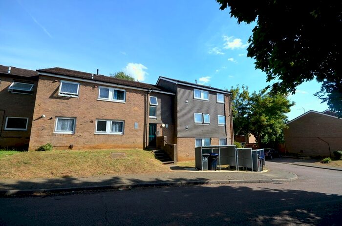 2 Bedroom Flat To Rent In Great Gull Crescent, Northampton, NN3