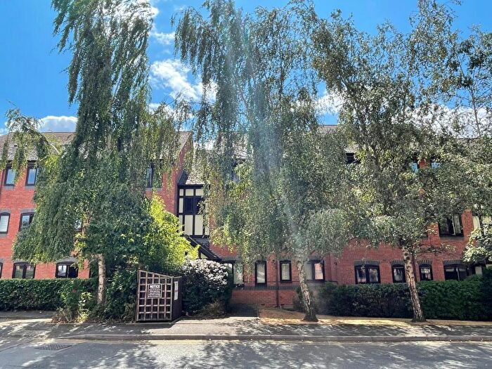 2 Bedroom Apartment To Rent In The Moorings, Leamington Spa, CV31