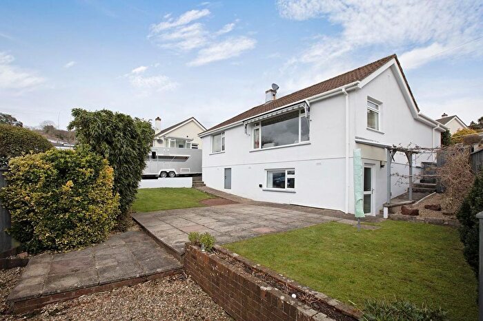 4 Bedroom Bungalow For Sale In Grandison Avenue, Bishopsteignton, TQ14