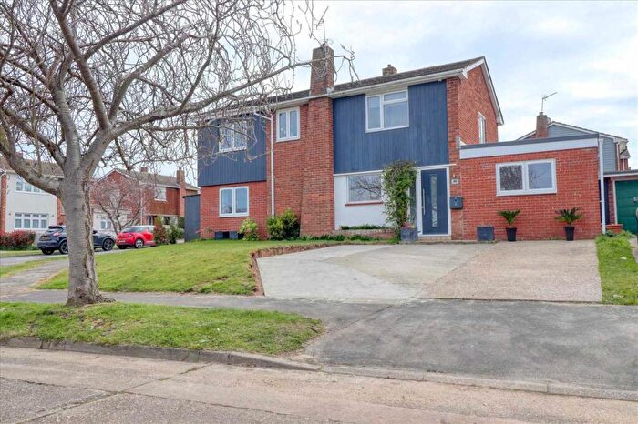 5 Bedroom Detached House For Sale In Fleetwood Avenue, Holland On Sea, CO15