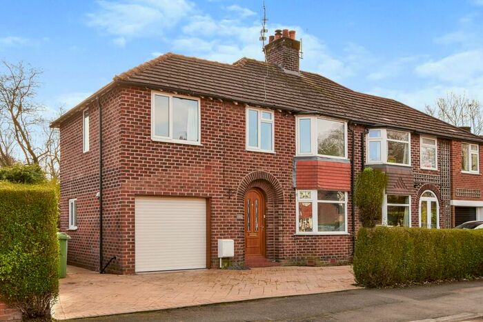 4 Bedroom Semi-Detached House To Rent In Hampson Crescent, Handforth, Wilmslow, SK9