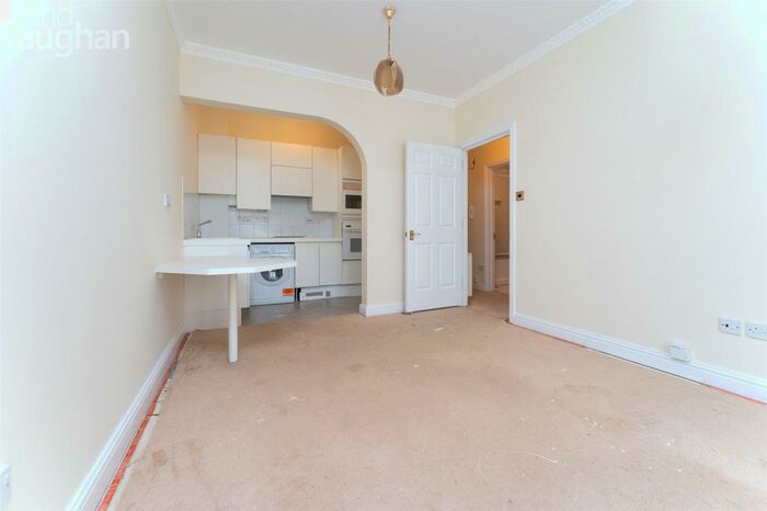 1 Bedroom Apartment To Rent In Starboard Court, Brighton, BN2