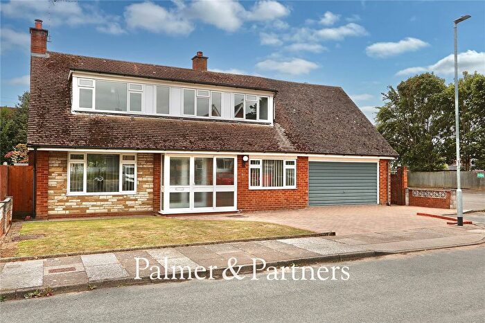 4 Bedroom Detached House For Sale In Alma Close, Ipswich, Suffolk, IP4