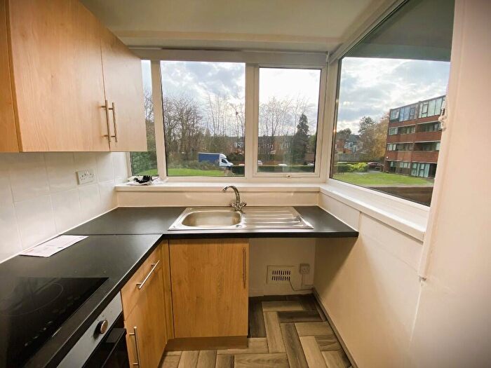 1 Bedroom Flat To Rent In Pytchley House, Browns Green, Handsworth Wood, Birmingham, B20