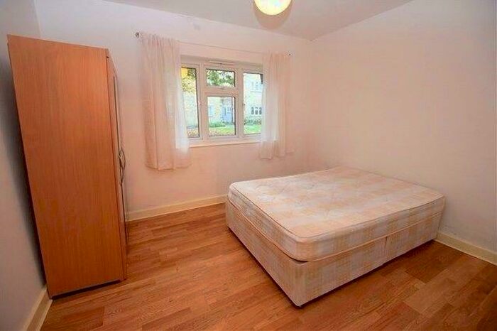 1 Bedroom House To Rent In Wise Road, London, E15