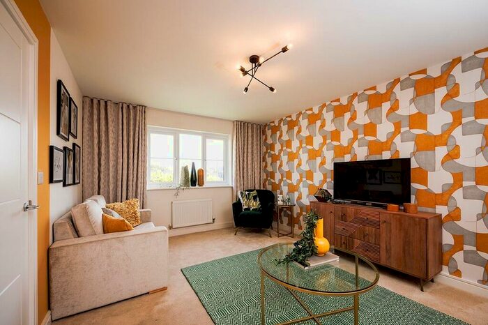 4 Bedroom Detached House For Sale In Off Park Gate Road, Kidderminster, DY10