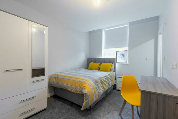 1 Bedroom Property To Rent In Liberal House, Bell Lane, Studley, B80