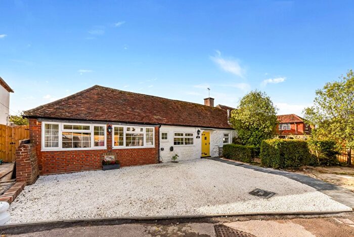 2 Bedroom Semi Detached Bungalow For Sale In Barton Close, Pagham, PO21