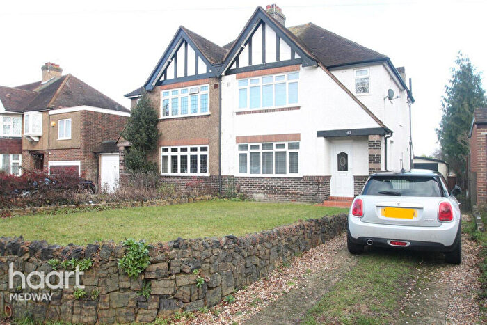 3 Bedroom Semi-Detached House To Rent In City Way, Rochester, ME1