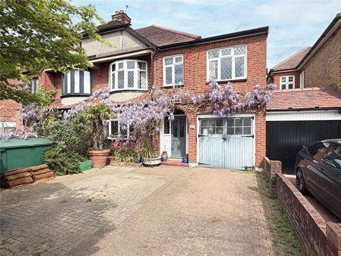 5 Bedroom Semi Detached House For Sale In Sidney Road, Walton-On-Thames, KT12