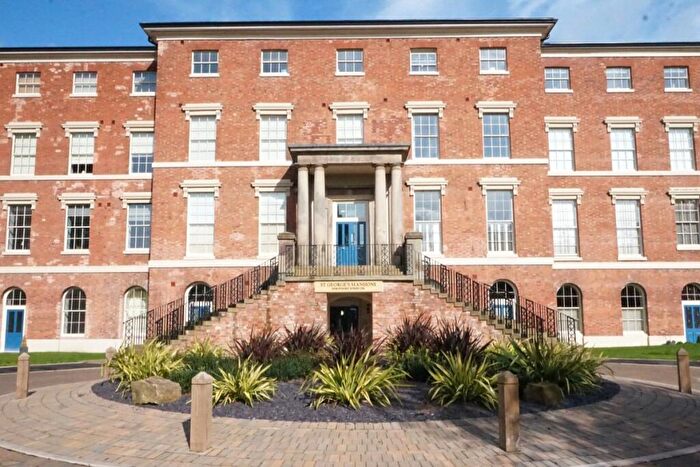 2 Bedroom Flat For Sale In St. Georges Parkway, Stafford, Staffordshire, ST16
