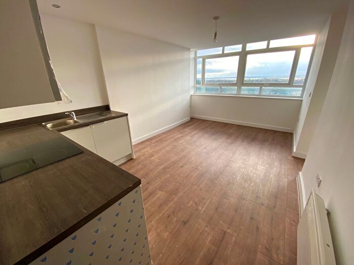 Studio To Rent In Belem Tower, Liverpool, L17