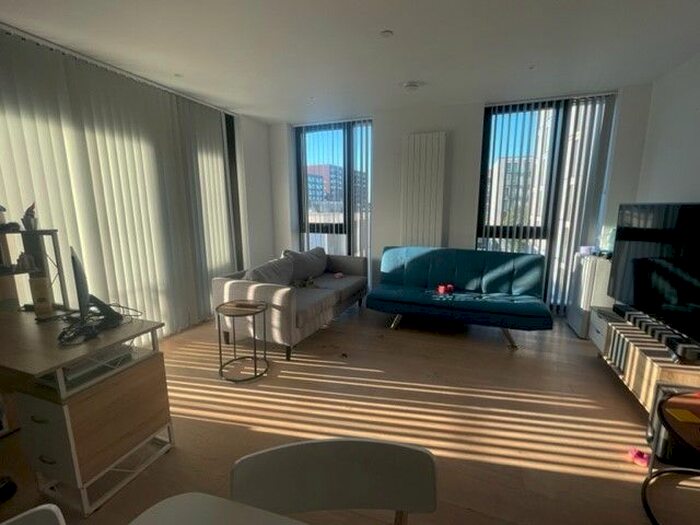 1 Bedroom Flat To Rent In Pinnacle House, Schooner Road, London, E16