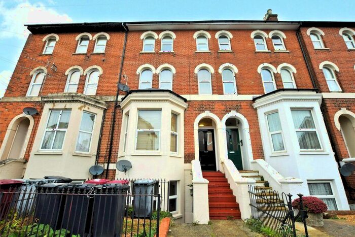 Studio To Rent In Milman Road, Reading, Berkshire, RG2