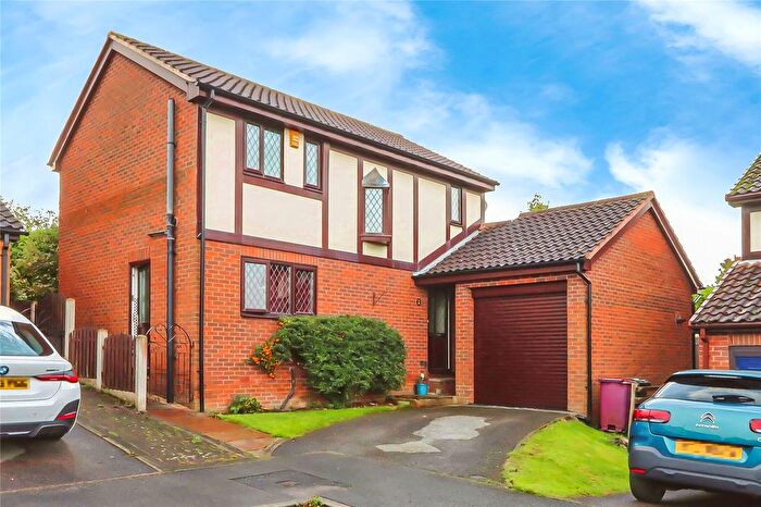 3 Bedroom Detached House For Sale In Foxcroft Drive, Killamarsh, Sheffield, Derbyshire, S21