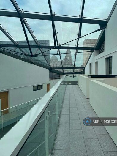 2 Bedroom Flat To Rent In Mann Island, Liverpool, L3
