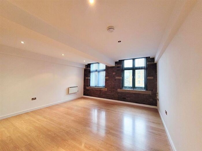 1 Bedroom Flat To Rent In Apartment No, - Sunbridge Road, Bradford, BD1