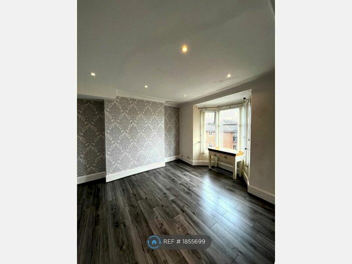 3 Bedroom Maisonette To Rent In Hunters Terrace, South Shields, NE33