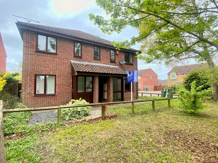 1 Bedroom Flat To Rent In The Seates, Thorpe Marriott, Taverham, NR8