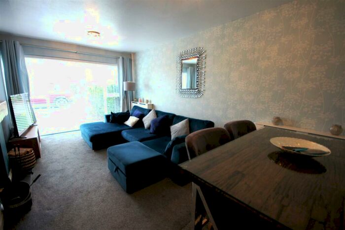 2 Bedroom Detached Bungalow For Sale In Crake Wells, Walkington, Beverley, HU17
