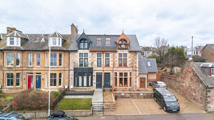 3 Bedroom Flat For Sale In B Joppa Road, Joppa, Edinburgh, EH15