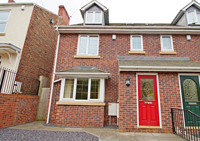 3 Bedroom Town House To Rent In Fairfalls Terrace, New Brancepeth, Durham, DH7