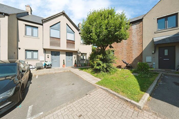 2 Bedroom End Of Terrace House For Sale In Netherfield Close, Matlock, DE4