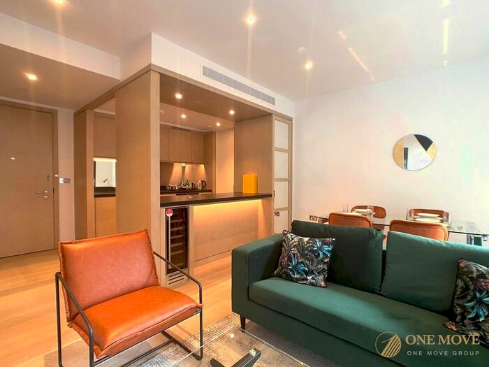 2 Bedroom Flat To Rent In Embassy Gardens, London, SW11