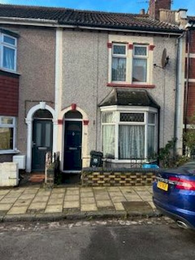 2 Bedroom Terraced House To Rent In Roseberry Park, Bristol, BS5