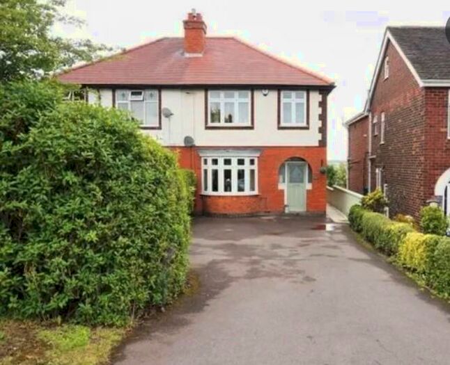 3 Bedroom Semi-Detached House To Rent In Burton Road, Midway, DE11