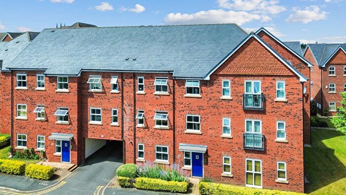 1 Bedroom Semi Detached House For Sale In Holywell Drive, Warrington, WA1