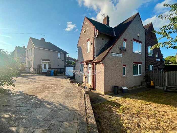 3 Bedroom Semi-Detached House To Rent In Browning Rd, Hillsborough, Sheffield, S6