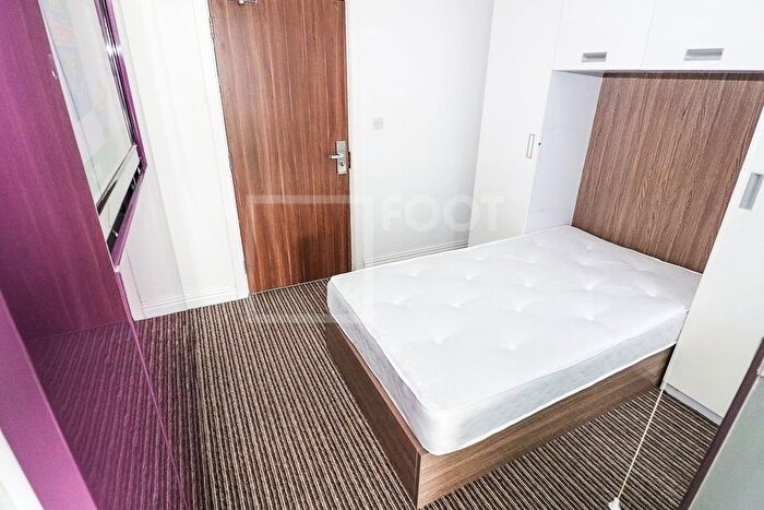 Studio To Rent In Sunbridge Halls, Sunbridge Road, BD1